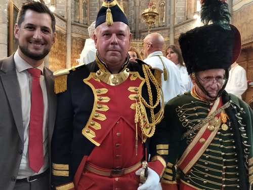rocham13.jpg