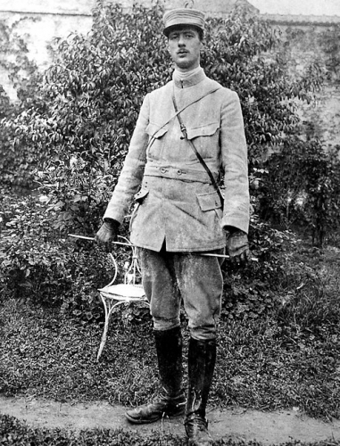 de Gaulle (pendant la Grande Guerre).jpeg