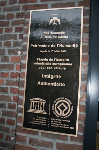 plaque2.JPG